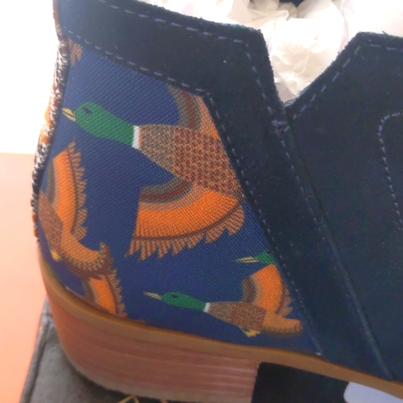 NWT Inkkas Mallard Bootie Size 6 - Picture 3 of 3